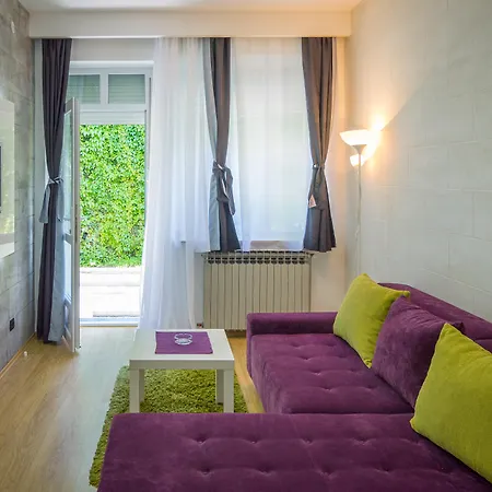 Central Park Apartment Belgrade