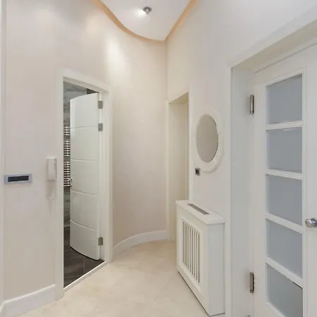 Central Park Residence *