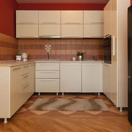 Park Apartmán *